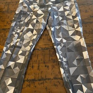 Nike dri fit quarter length leggings